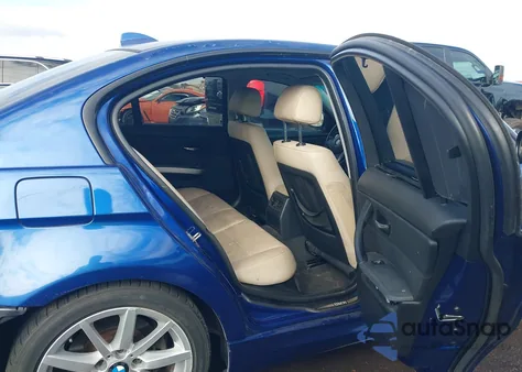 2009 BMW 328I z USA, uszkodzony, nr VIN WBAPH73549A175265